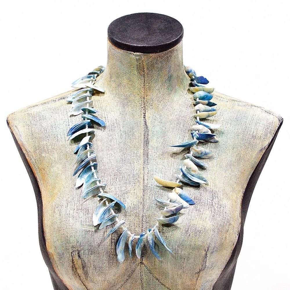 VTG 70's Washed Out Denim Shell Necklace